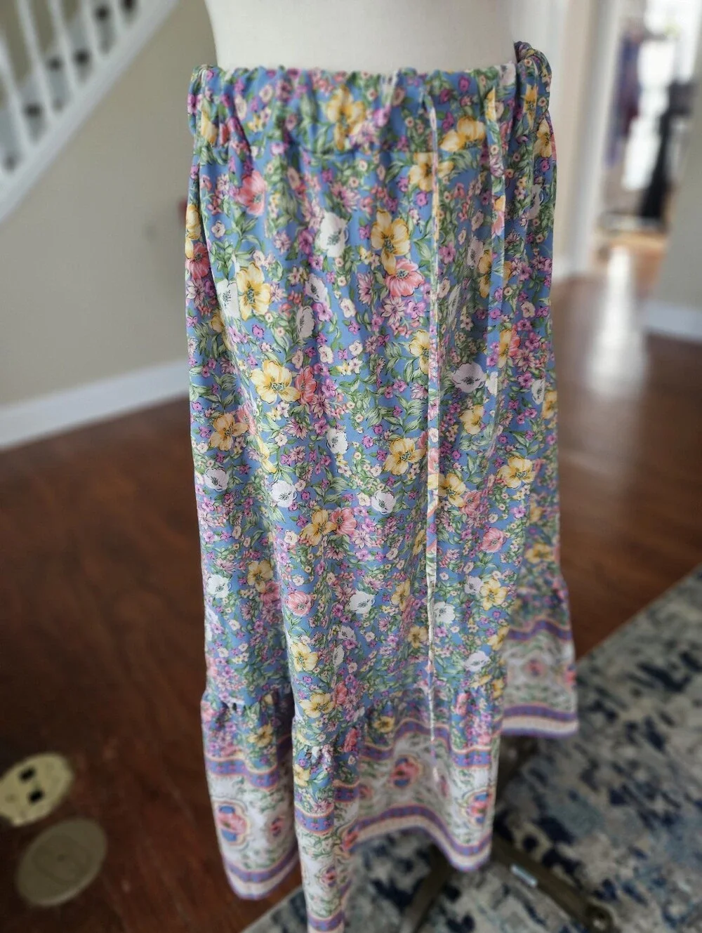 Shein Floral Stretchy Maxi Skirt Large - Picture 2 of 4